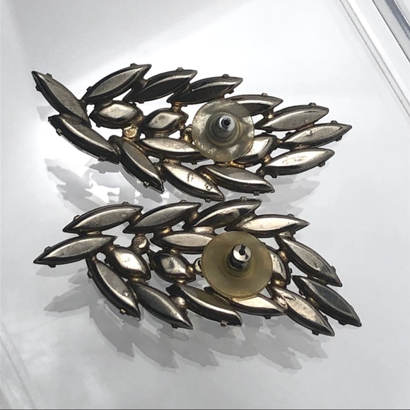 VTG BLUE CLEAR RHINESTONE “WINGED” EARRINGS - Picture 14 of 14